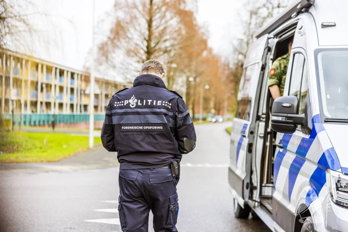 Groot gebied afgezet na vondst explosief