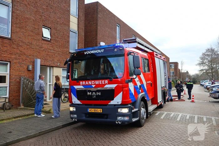 Veel rookontwikkeling bij brand in schuur
