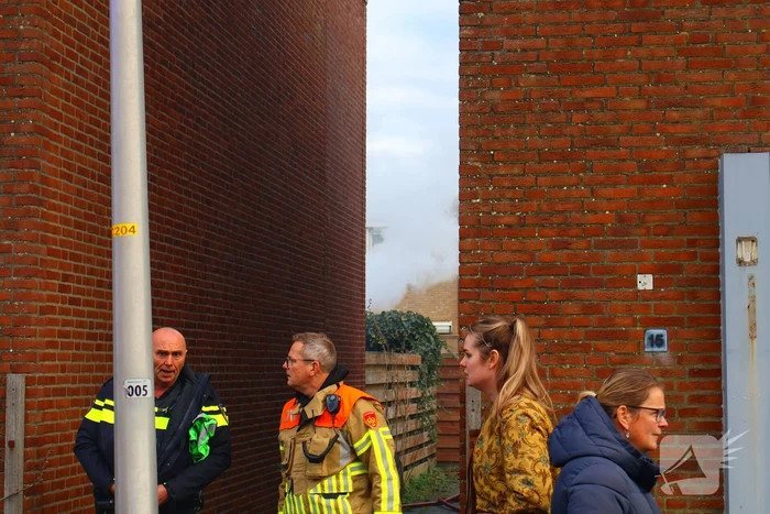 Veel rookontwikkeling bij brand in schuur