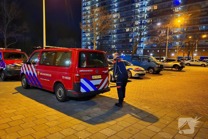 Brandweer doet onderzoek naar vreemde lucht