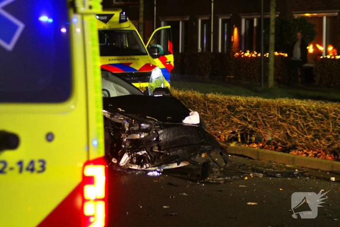 Forse schade bij frontale botsing