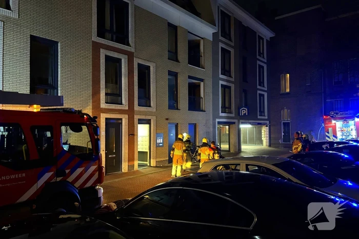 Fikse rookontwikkeling bij brand in flat