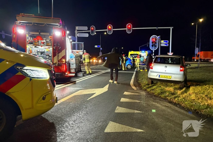 Meerdere gewonden bij flinke aanrijding