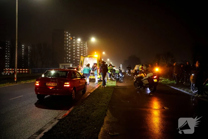 Scooterrijder komt ten val bij aanrijding