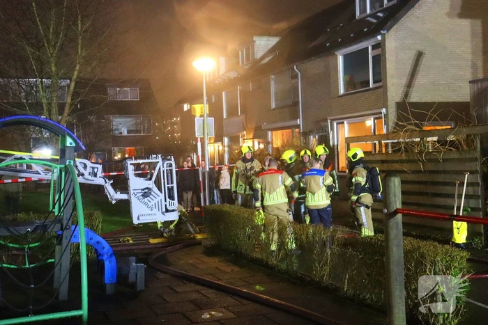 Brandweer schaalt op voor brand in schuur