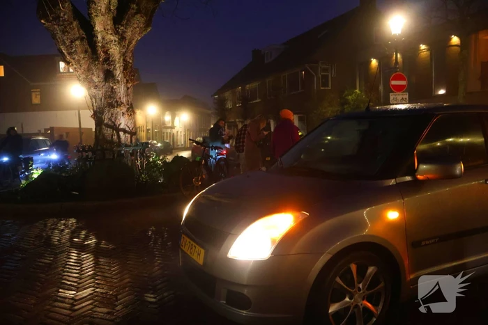 Fietser gewond naar ziekenhuis bij aanrijding met automobilist