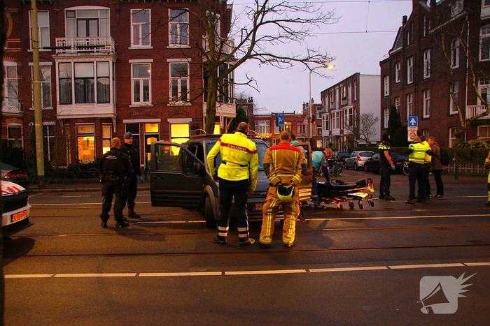 Persoon gewond bij botsing tussen tram en auto