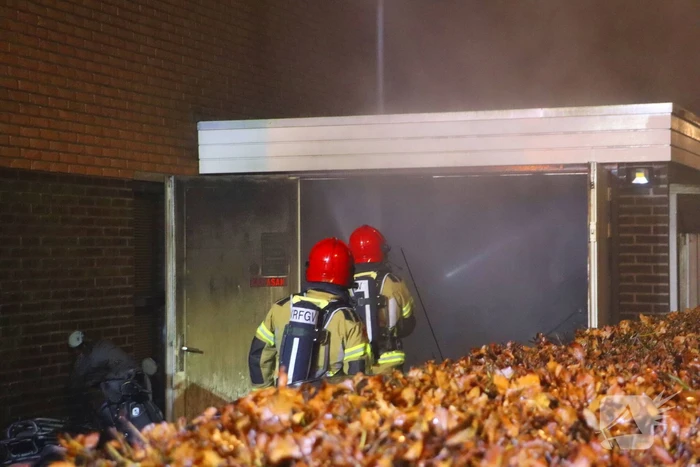 Brand in garage van woning