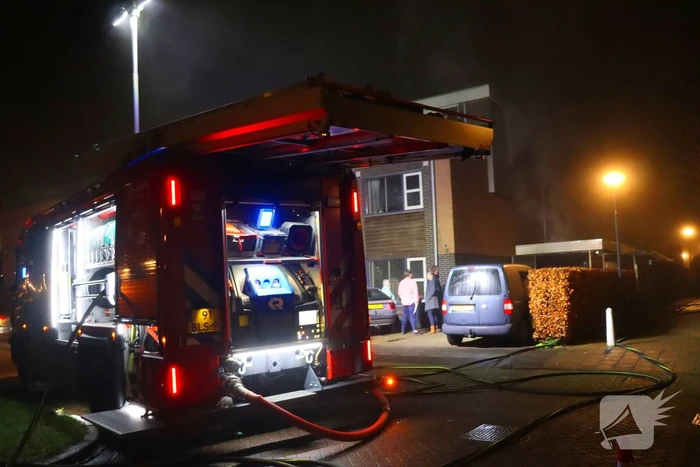 Brand in garage van woning