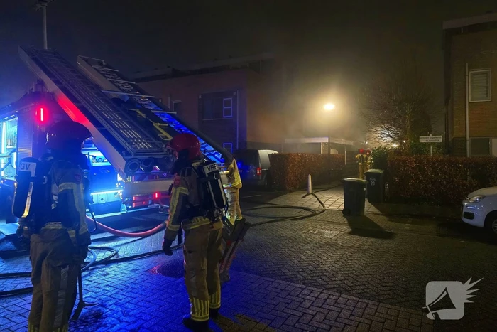 Brand in garage van woning