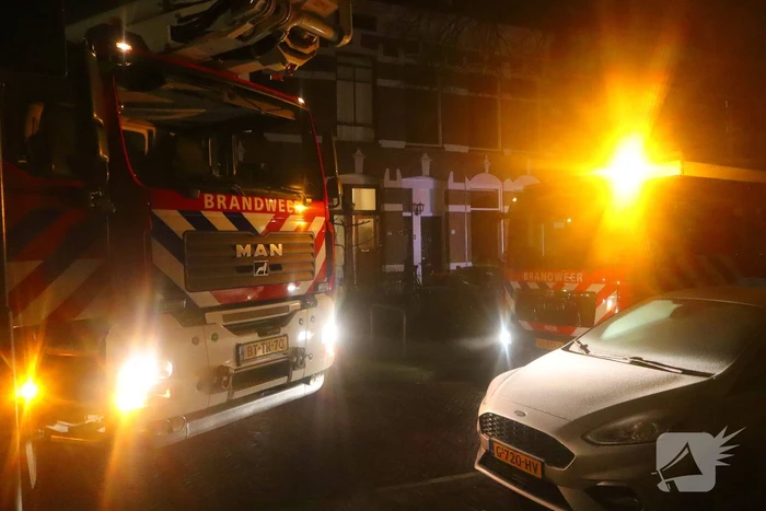 Brandweer ingezet voor een woning brand