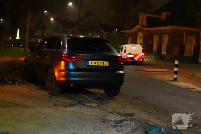 Bestuurder slaat op de vlucht na crash