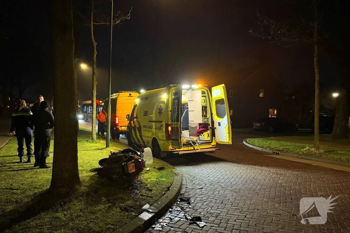 Motorrijder gewond bij botsing met auto