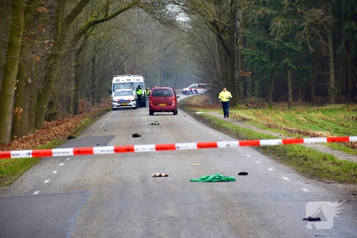 Voetganger (82) overlijdt na ongeval met auto