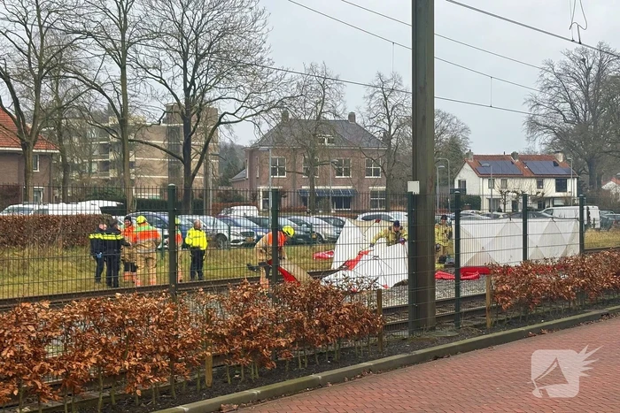 Geen treinverkeer door aanrijding met persoon