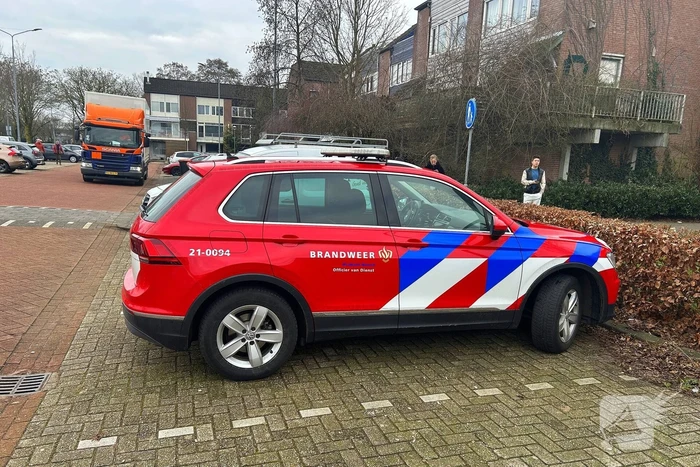 Persoon vast in kruipruimte
