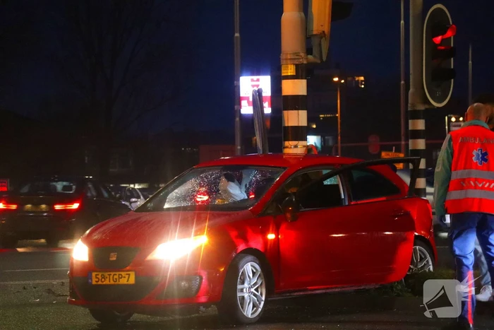 Schade na aanrijding op kruising