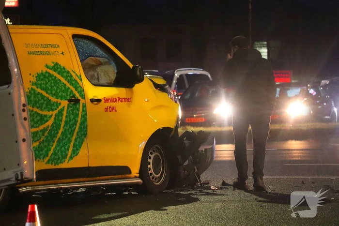 Schade na aanrijding op kruising