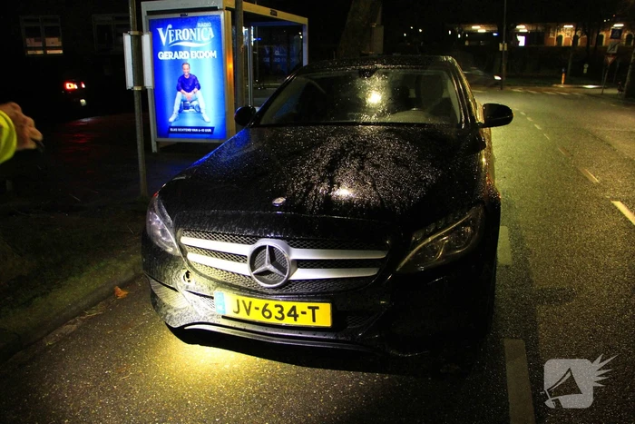Automobilist ziet fietsers over het hoofd
