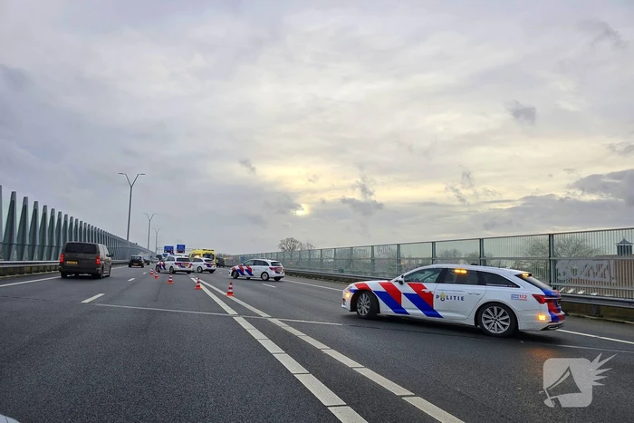 Snelweg afgesloten na ongeval