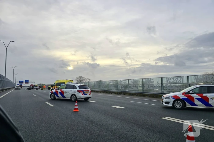 Snelweg afgesloten na ongeval