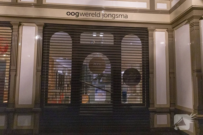 Politie doet onderzoek naar overval op brillenwinkel