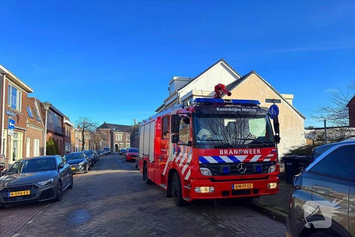 Deur van woning besmeurd met afbijtmiddel