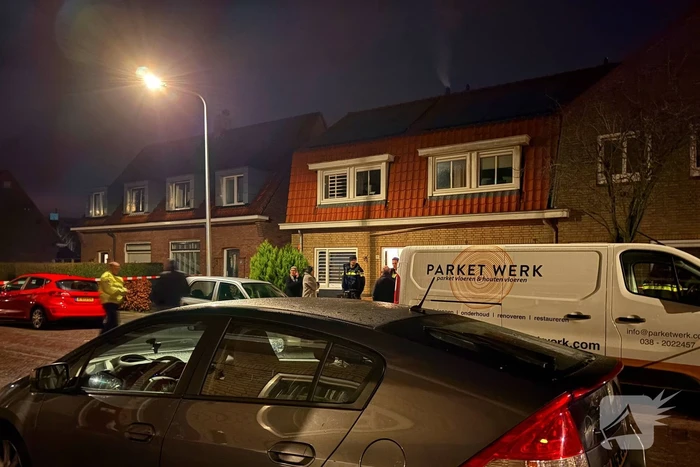 Explosie bij voordeur van woning