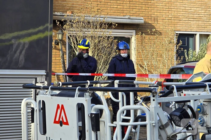 Brandweer assisteert bij forensisch onderzoek naar grote brand