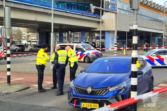 Fietser zwaargewond bij aanrijding met personenauto