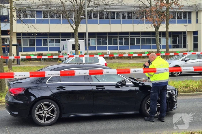 Fietser zwaargewond bij aanrijding met personenauto