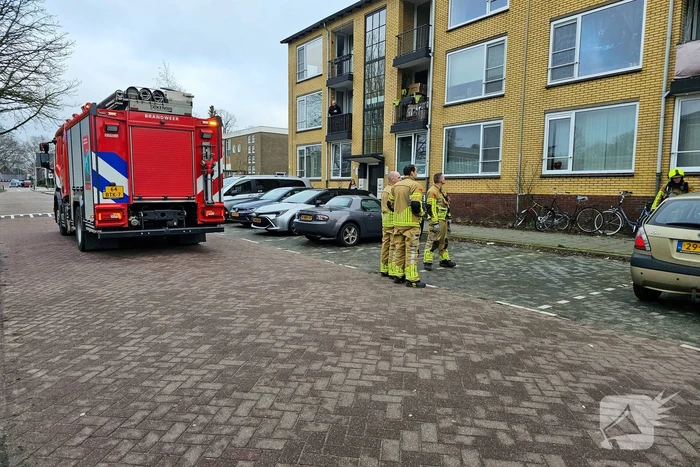 Vlooienbom verbrand in portiekwoning