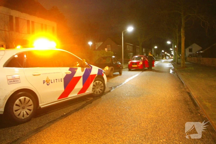 Vrouw gewond bij botsing