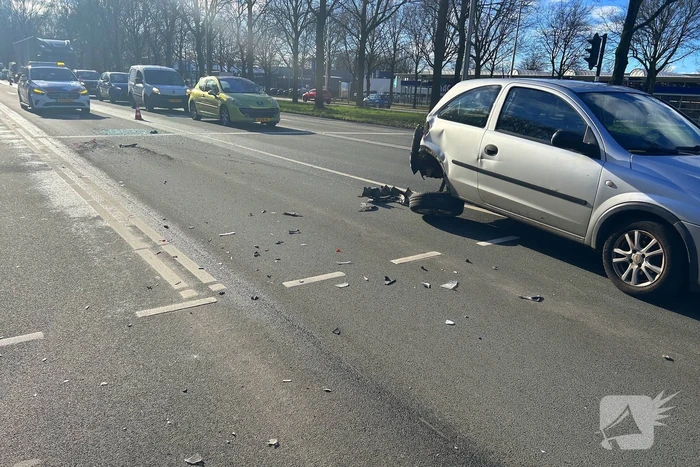 Flinke schade na kop-staartbotsing