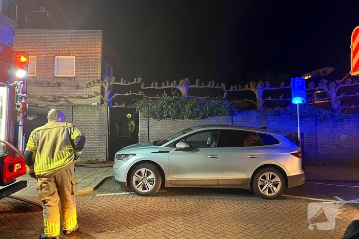 Brand in garage van woning