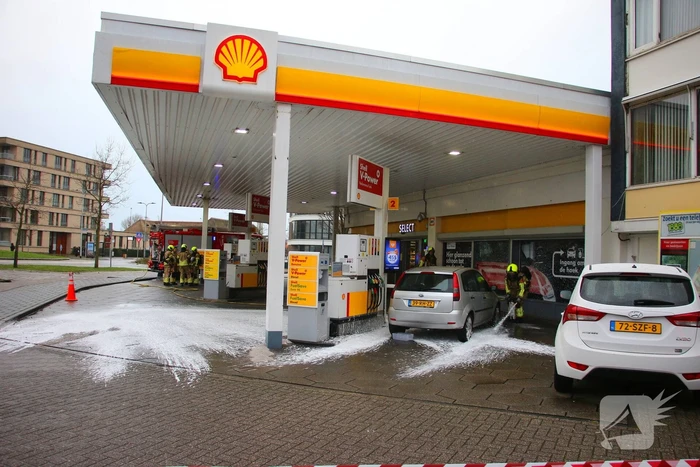 Benzinetank loopt leeg tijdens tanken
