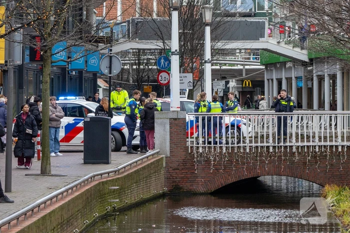 Twee aanhoudingen na overval op winkel