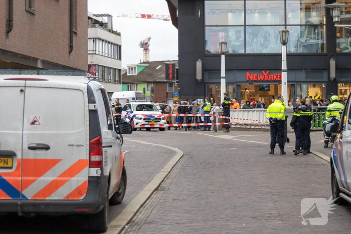 Twee aanhoudingen na overval op winkel