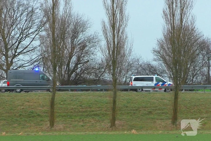 Rijksweg A58 afgesloten vanwege inzet hulpdiensten