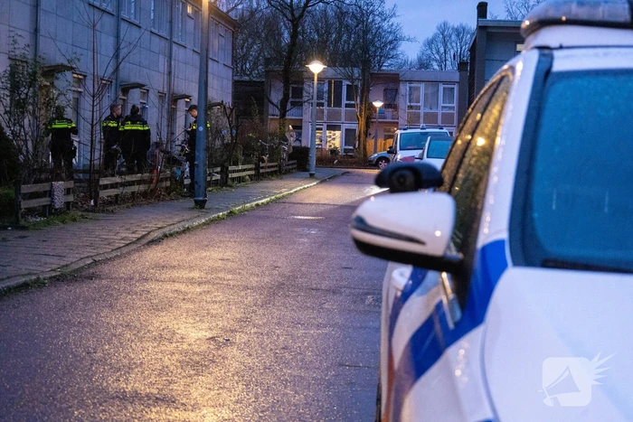 Politie doet onderzoek naar steekpartij