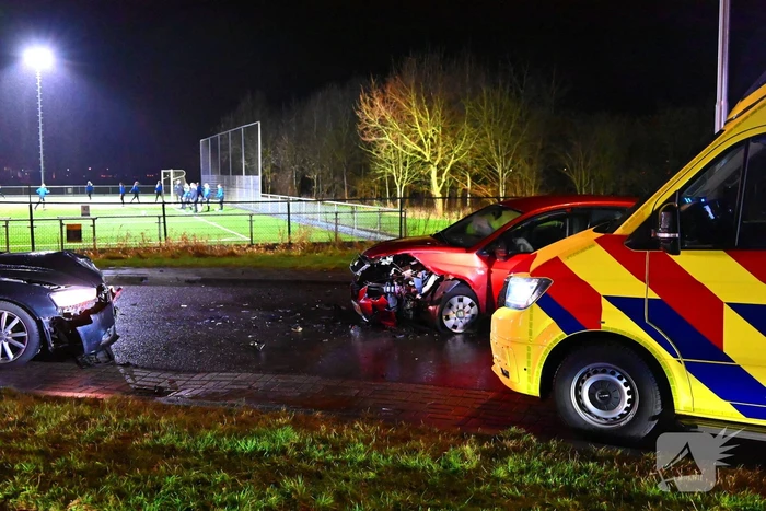 Gewonde bij frontale aanrijding