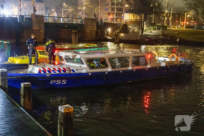 Hulpdiensten ingezet voor persoon te water