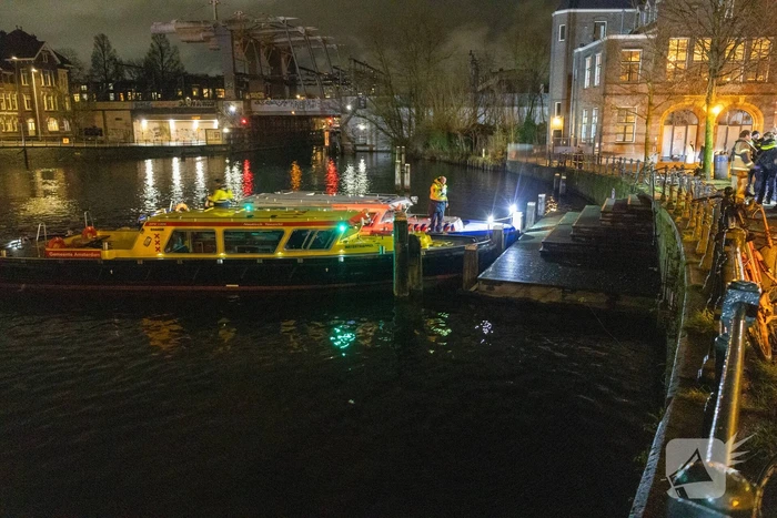 Hulpdiensten ingezet voor persoon te water