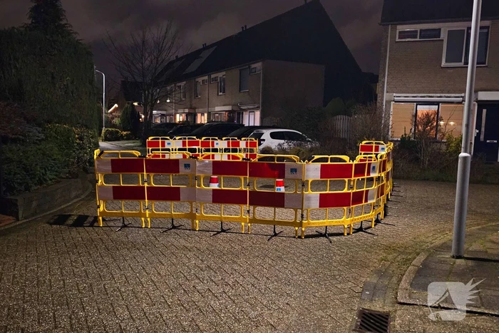 Straat afgesloten vanwege sinkhole