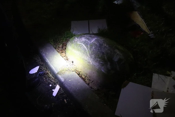 Bestuurder bevrijdt door brandweer bij fikse aanrijding