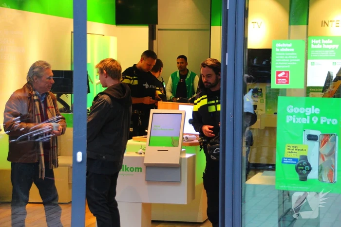 Politie houdt verdachte aan voor poging overval op telefoonwinkel