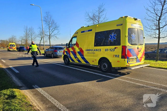 Meerdere gewonden bij kettingbotsing provinciale weg