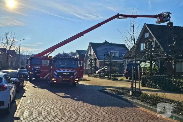Brandweer treft vermoedelijk asbest aan tijdens schoorsteenbrand