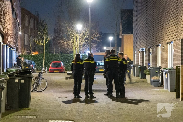 Politie doet onderzoek naar geweldsincident in woning