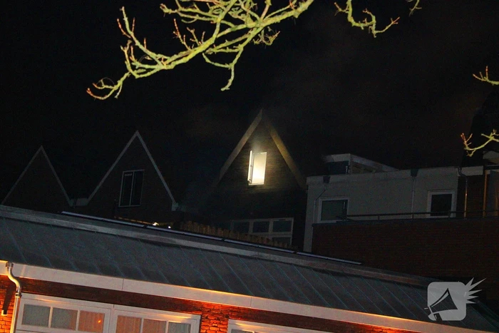 Veel rook bij brand in woning